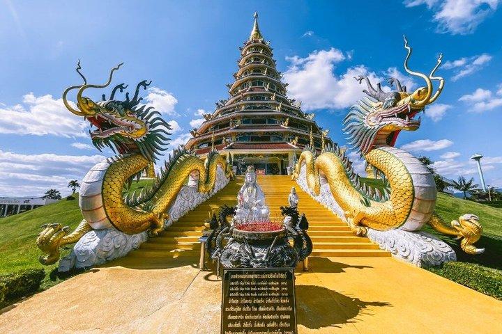 Full Day Chiang Rai 3 Temples White, Blue,Big Bhudha Temples