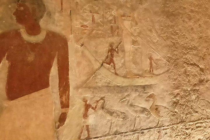 Giza Pyramids and Meresankh Tomb with Camel Ride and Lunch