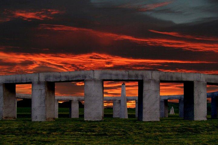Shared Sunset Tour of Stonehenge Aotearoa