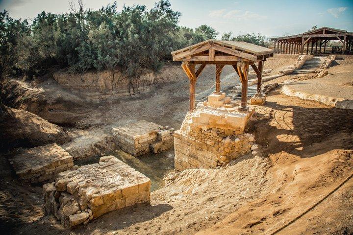 Private Tour Madaba, Mount Nebo, Bethany Baptism Site & Dead Sea from Amman