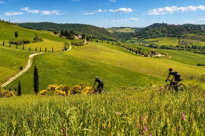 Montepulciano countryside E-bike virtual guided tour