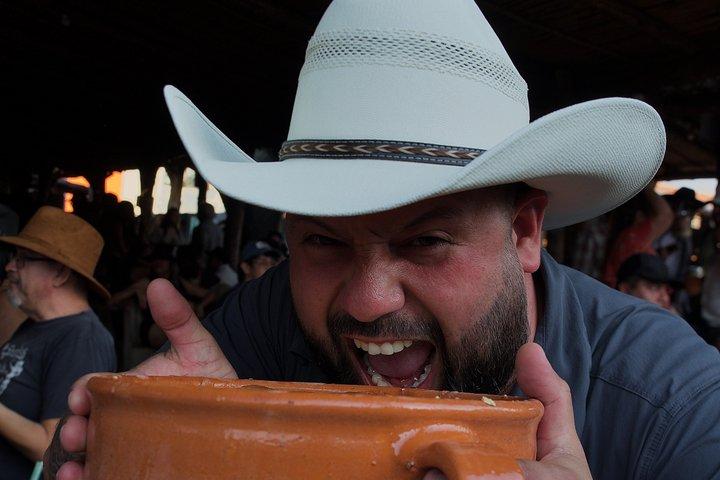 Tour de Tequila Premium: Cata, Destilería & Cantaritos El Güero