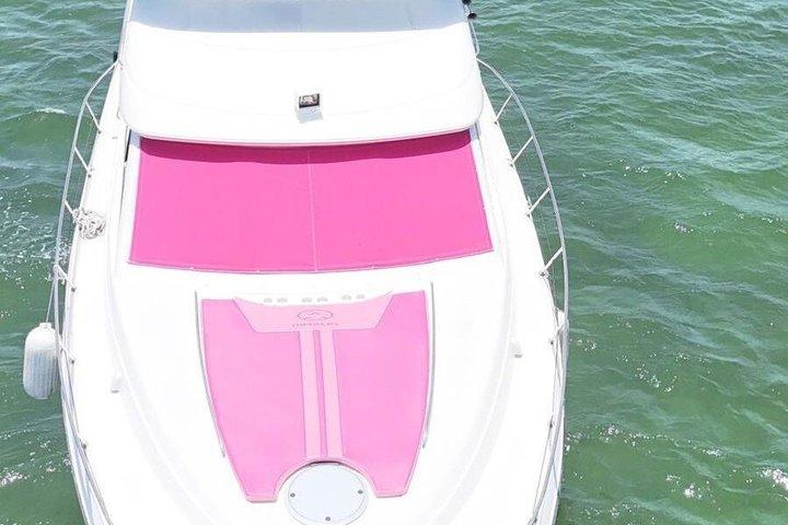 50ft Pink Yacht and 2 Jetkis Included Charter in Miami