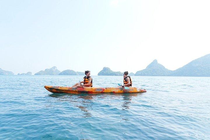 Angthong Catamaran Tour from Koh Samui with Lunch and Transfers