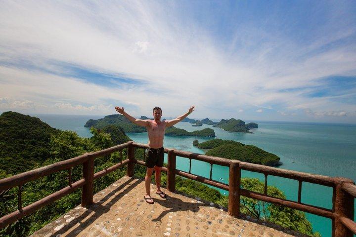 Angthong Catamaran Tour from Koh Samui with Lunch and Transfers