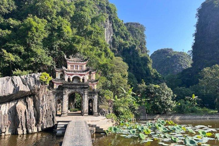 Explore Ninh Binh in One Day from Hanoi Private Day Tour