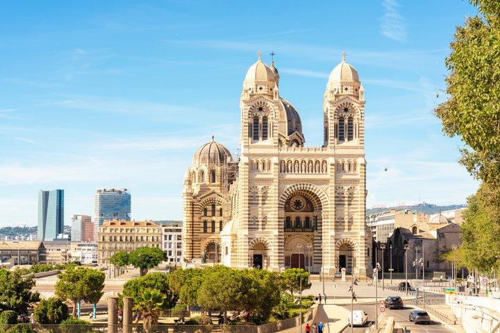Marseille Old Port and Panier District Walking Tour