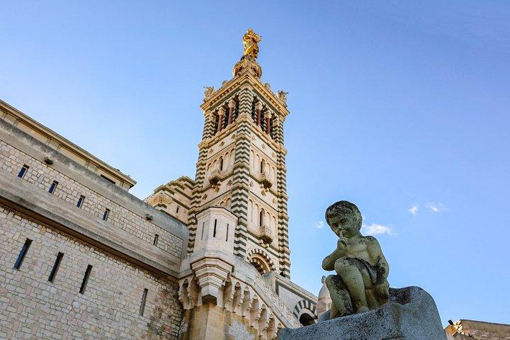 Marseille Old Port and Panier District Walking Tour