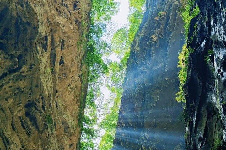 Trilogy Tour Wuling Mountain, Baiheliang Museum and 816 Project