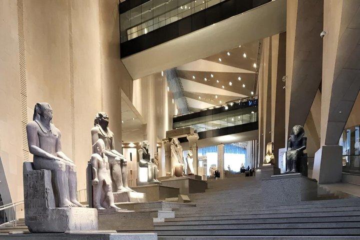 Private Giza Pyramids & Grand Egyptian Museum Tour
