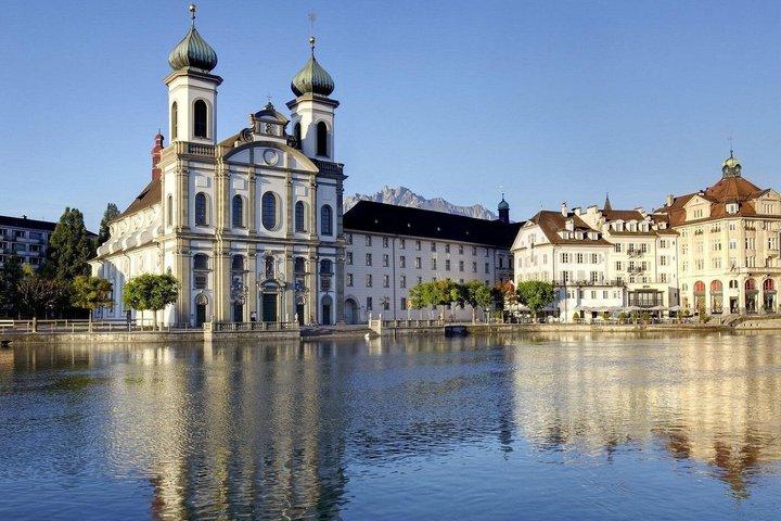 3 in 1: Lucerne Old Town - Lake Cruise - Cable Car Small Group