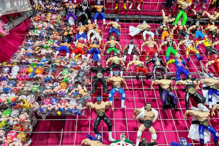 Ringside Seats Lucha Libre Show Mezcal Tasting and Walking Tour
