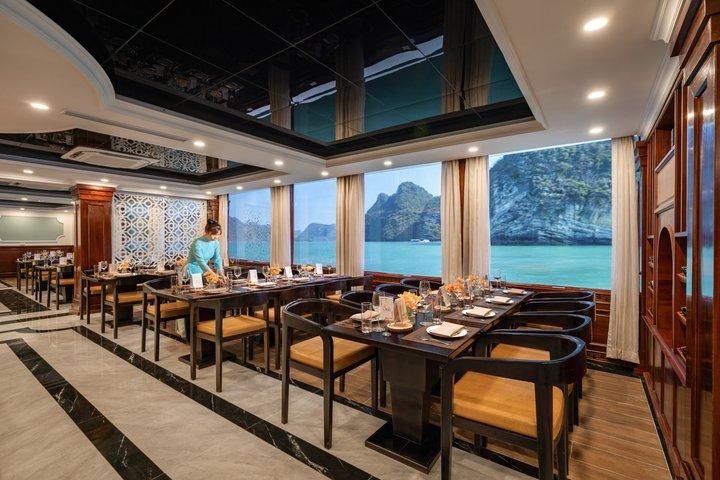 HERA CRUISE - Top Vip Day Cruise in Halong Bay & Lan Ha Bay