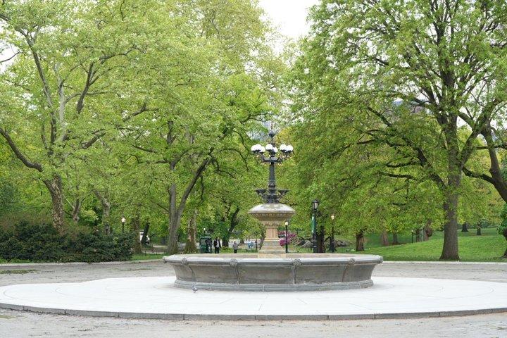 Private Central Park Pedicab Guided Tour with Photo Stops