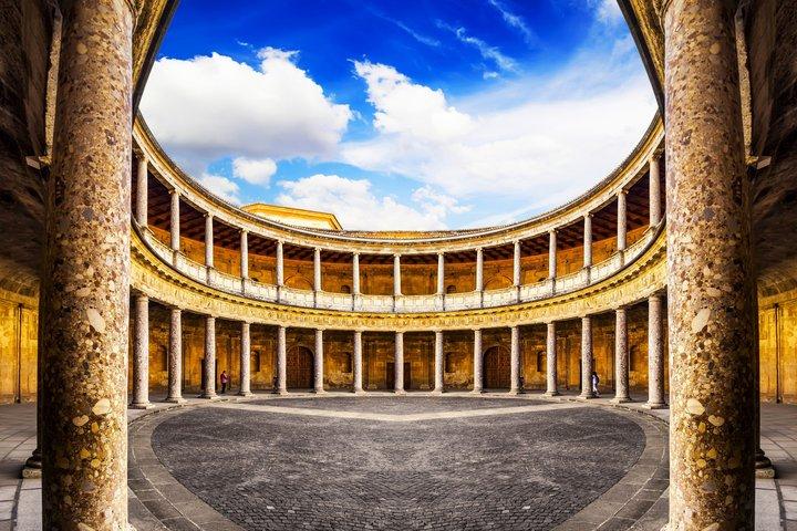 Alhambra and Generalife Tour