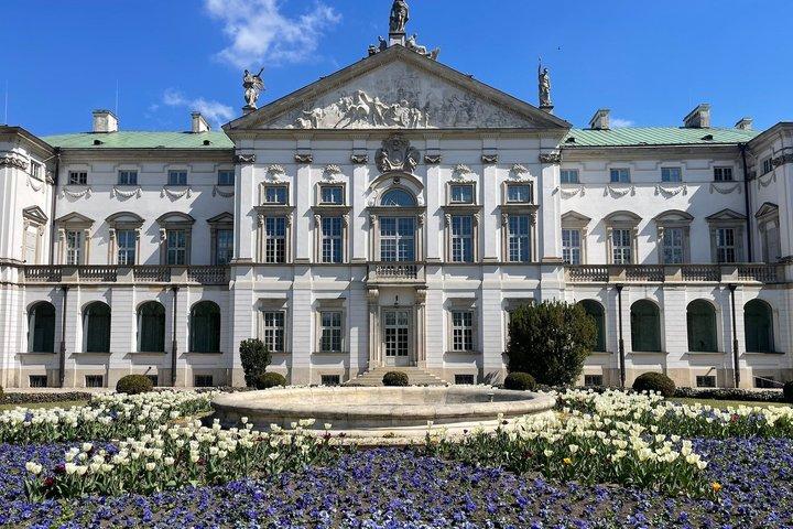 Group Tour: Warsaw Ghetto and Old Town 2-Hour Walking Tour