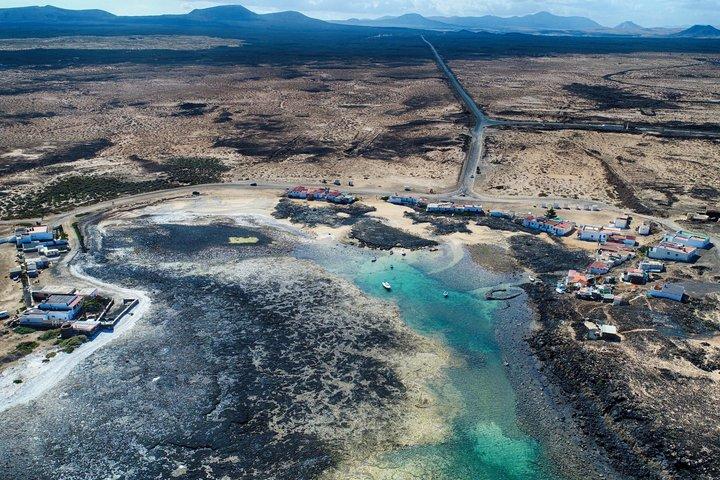 From North Fuerteventura to El Cotillo and Corralejo 4x4 Tour