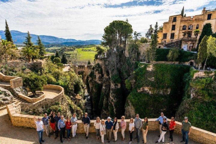 Round and Setenil of the Wineries with Transport from Malaga