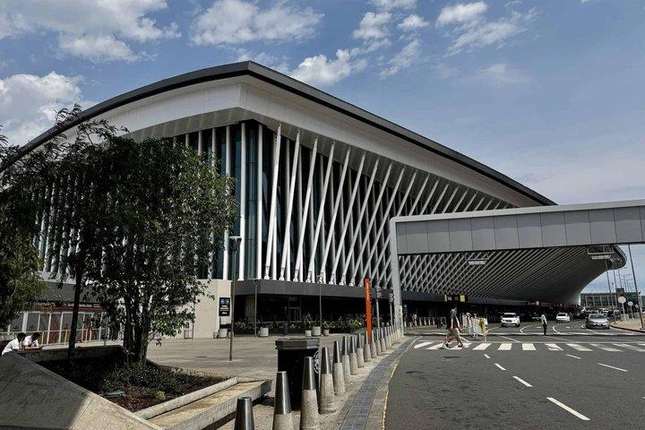 Private Transfer from Buenos Aires Airport (EZE)