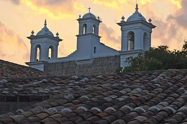 The Best of Colonial Suchitoto and Archaeology of Cihuatan