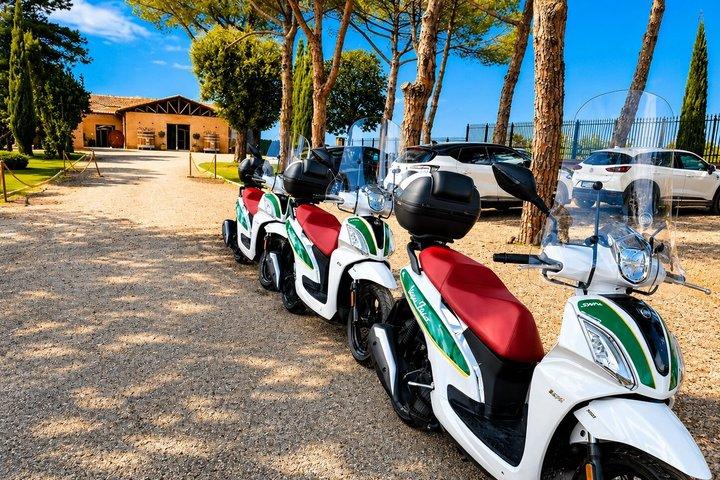 Chianti Scenic Drive with Wine Tastings & Tuscan Lunch