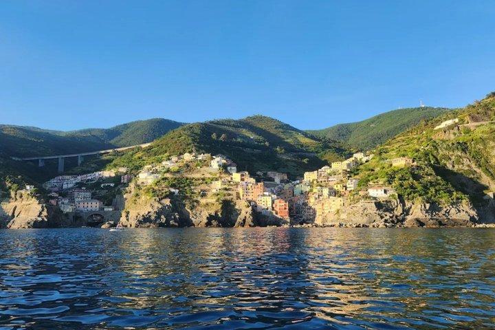 Cinque Terre Boat Tour from Riomaggiore