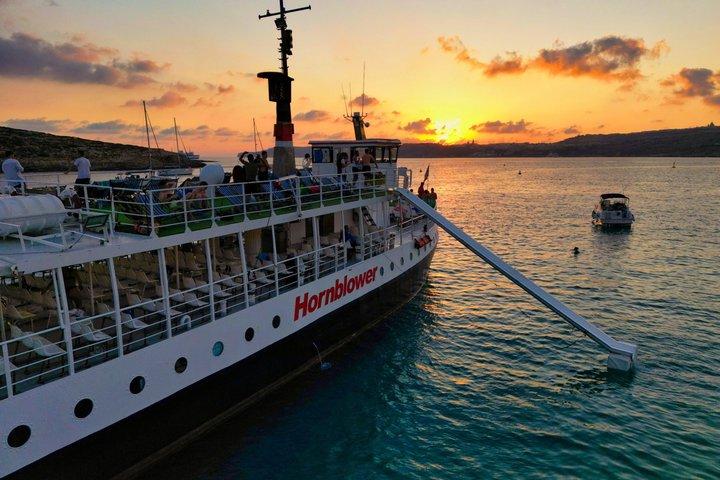 Malta Sunset Boat Tour: Bugibba to Comino Blue Lagoon Cruise