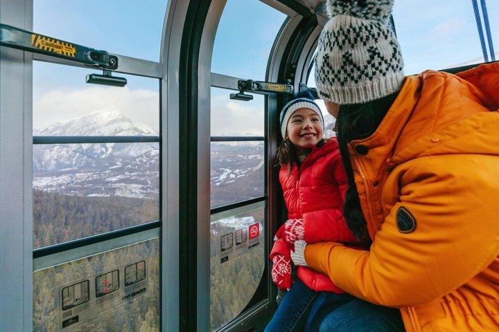 Banff Town: Lake Louise, Moraine Lake & Gondola Tour