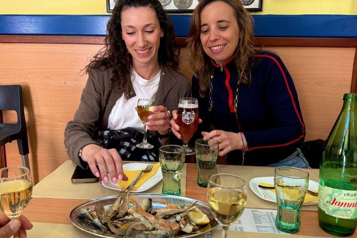 Split Old Town Authentic Food Tour with 9 Dishes & Local Wines