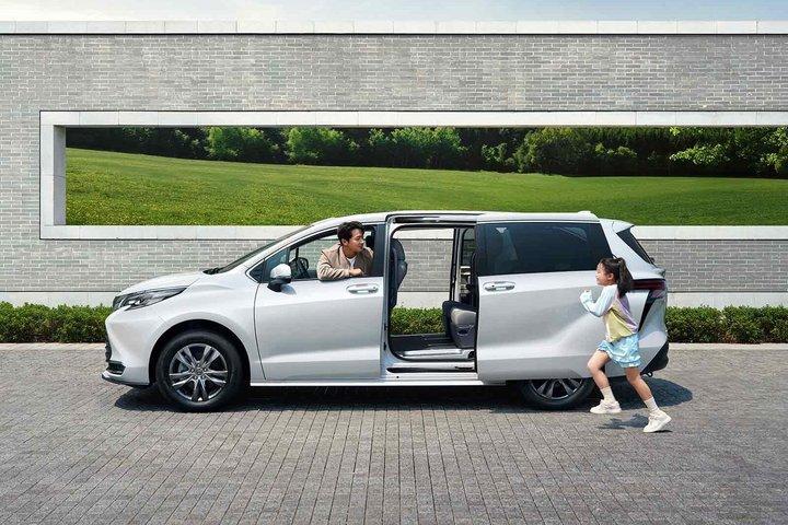 Shenzhen Tour guide and Car service with Flexible itinerary
