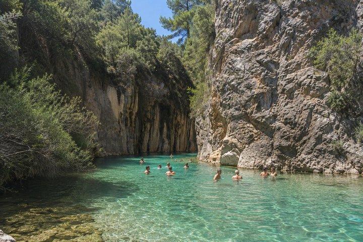 From Valencia: Montanejos Thermal Pools with Hiking or Rafting