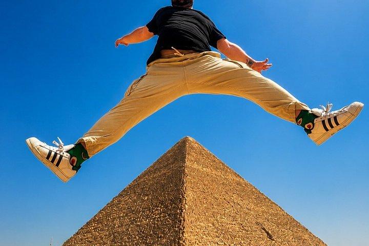 Private Giza Pyramids, Egyptian Museum & Old Cairo Experience