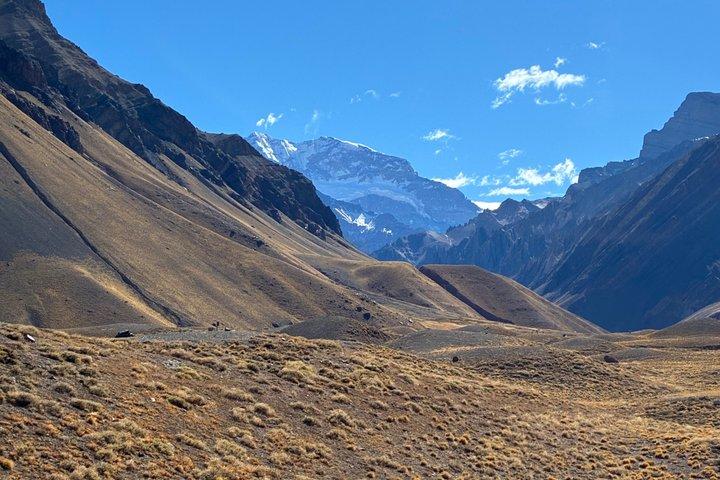 Tour High Mountain - Potrerillos, Aconcagua and Puente del Inca