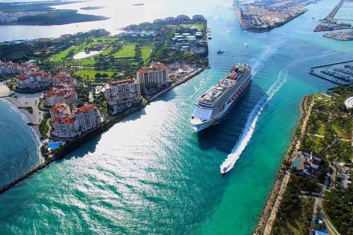 Miami Beach: Luxury Private 50-min Airplane Tour