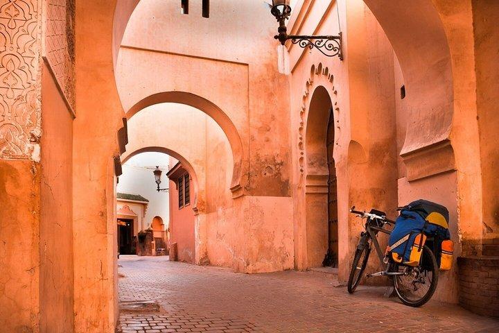 Marrakech Shopping with Hotel Transfer and Souk Free Time
