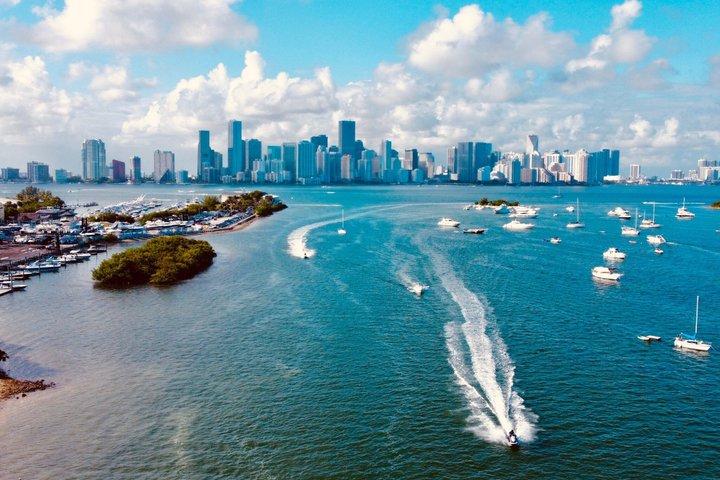 Miami Helicopter Tour: Breathtaking Miami Skyline & Ocean Views