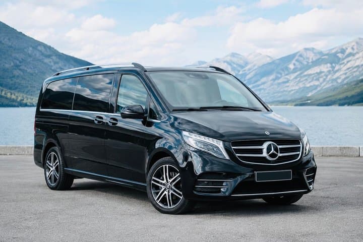 Private Transfer from Barcelona Cruise Port to Airport