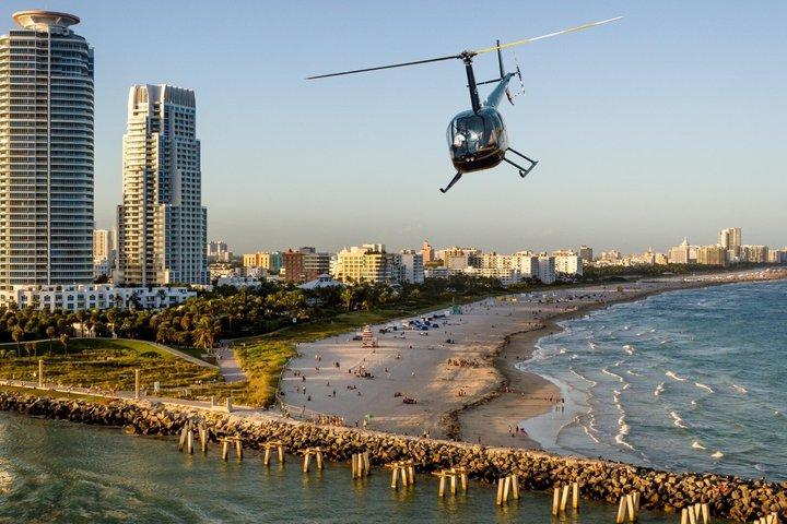 Miami Private Helicopter Tour: South Beach, Downtown & Islands