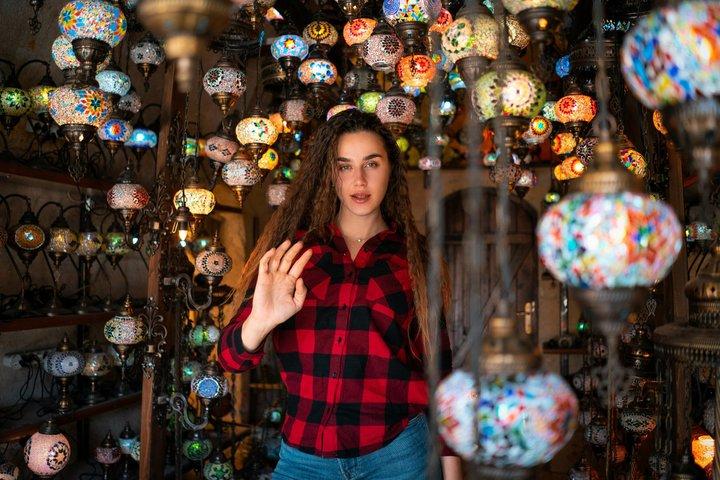 Private Grand Bazaar Shopping Tour with Local Insider