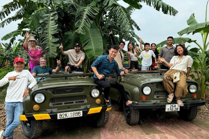 Hanoi Jeep Tour : City Highlights, Train St & Hidden Gems