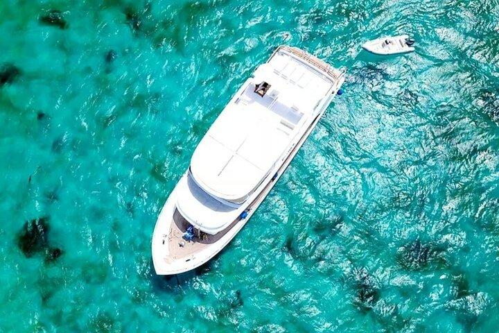 Hurghada Orange Bay Island Trip with Snorkeling Lunch and Drinks