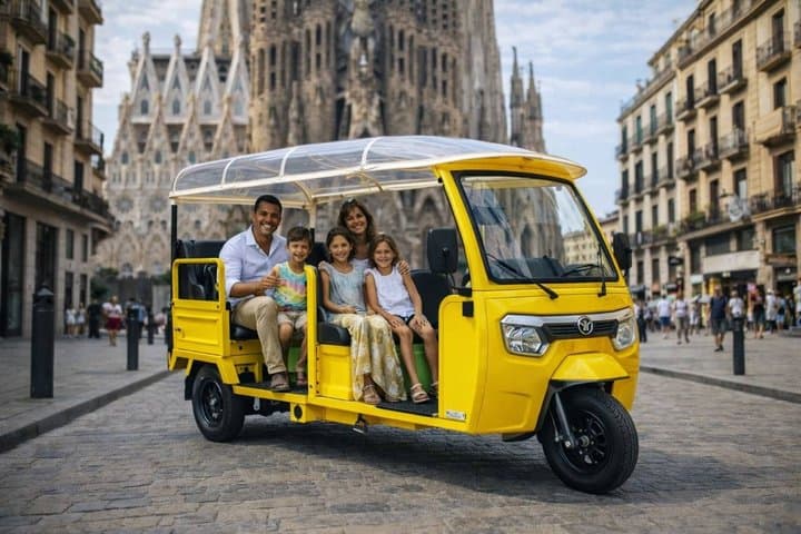 Experience Barcelona with Private Tuk Tuk Tour