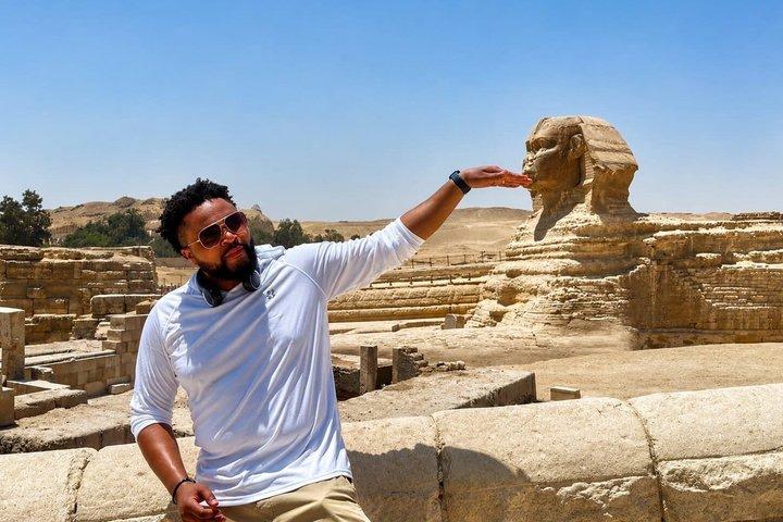 Private Giza Pyramids Tour with Golf Cart, Camel Ride & Breakfast