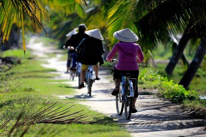 Hoi An Rural Tour Fishing Village and Carpentry Craft Experience