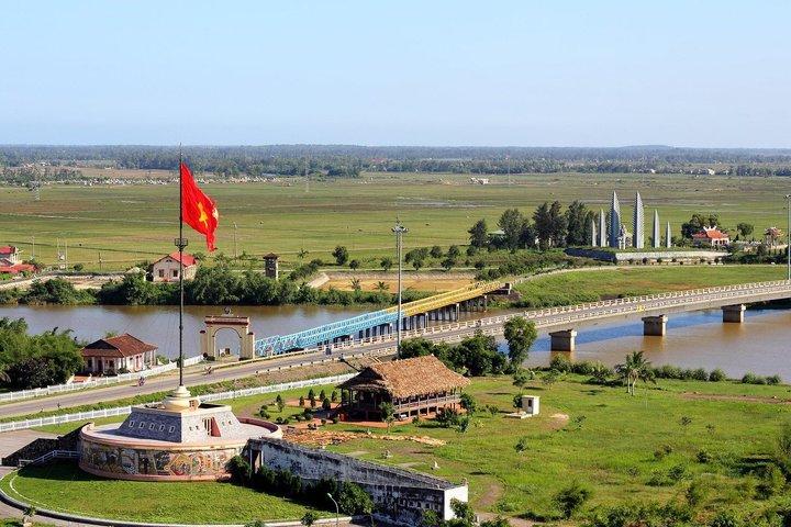 Hue to DMZ Historical Tour for Vinh Moc and Khe Sanh Sites