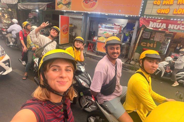 Saigon Sight & Food Tour By Night (Private Tour)