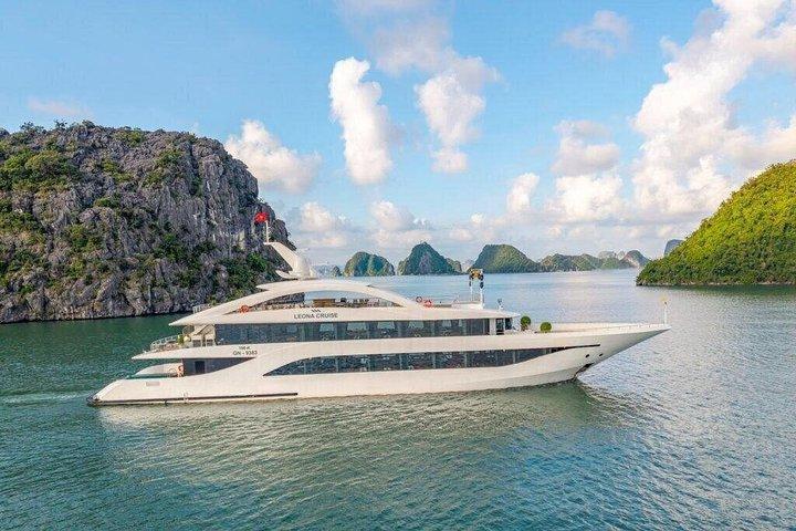 Hanoi: 5-Star Leona Luxury Ha Long Bay Day Cruise All-Inclusive