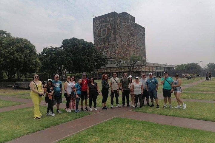 Tour Xochimilco and Coyoacán
