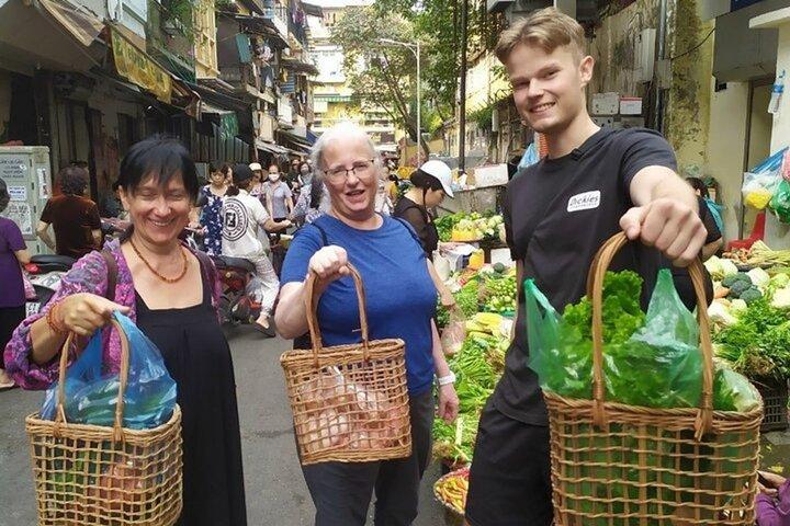 Authentic Hanoi Cooking Class and Local Market Food Tour