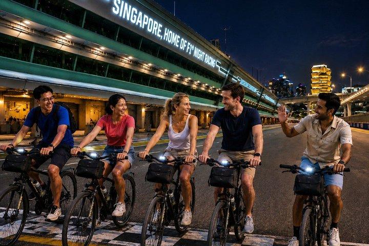 Singapore Marina Bay Small Group Night Cycling Tour
